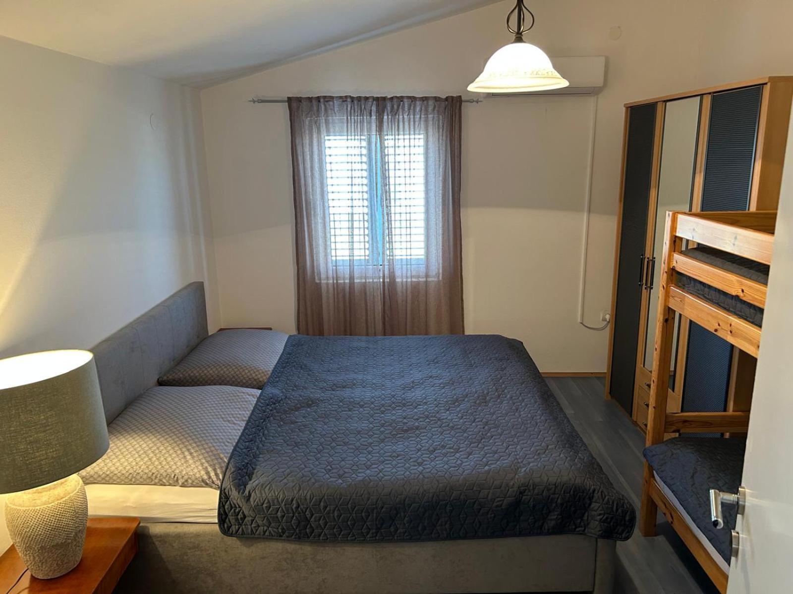 Apartments J.A.N.M.A.R. Vir Luaran gambar